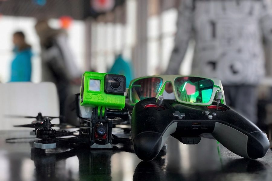 Fpv Drone ( Hızlı Aksiyon Drone)